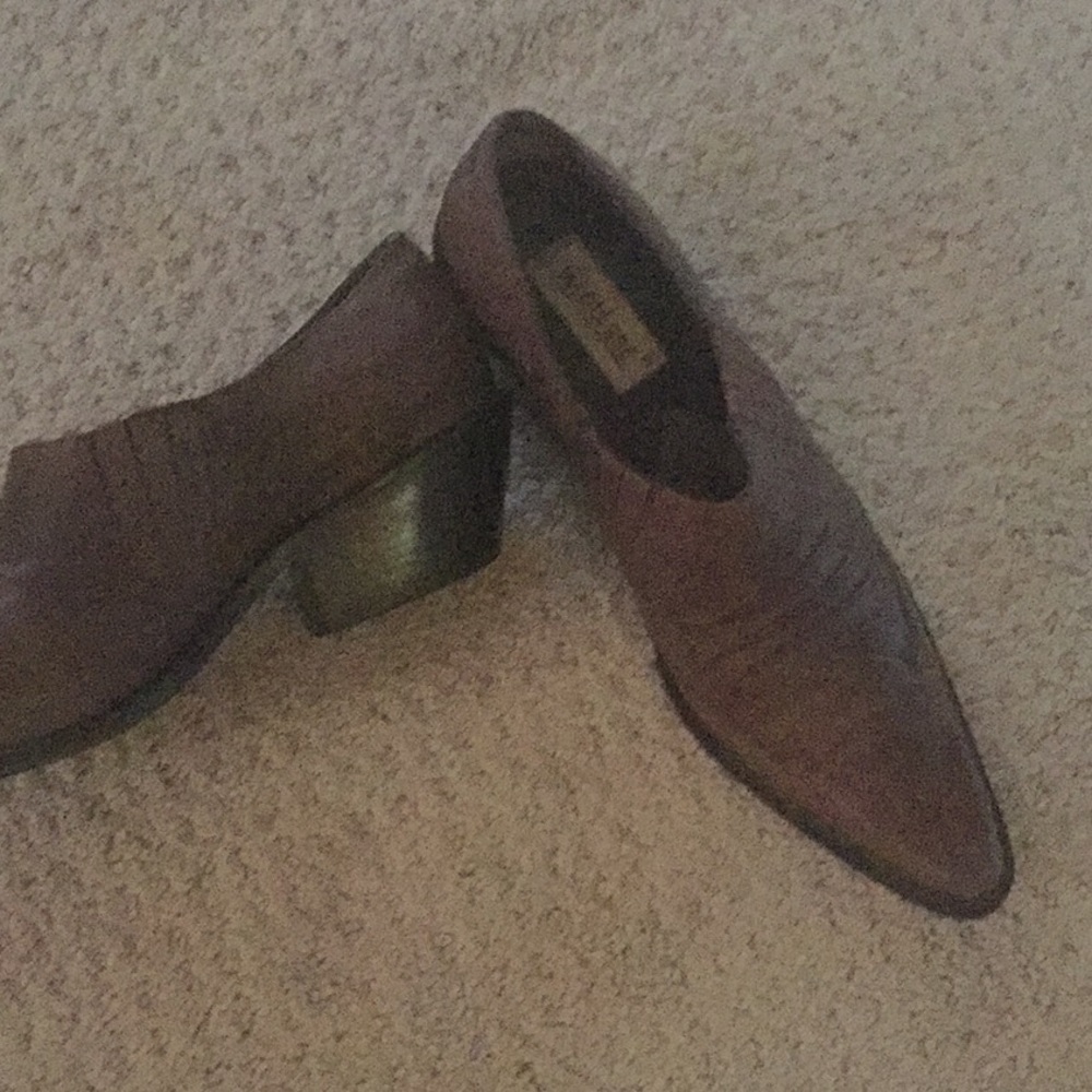 Ankle boot